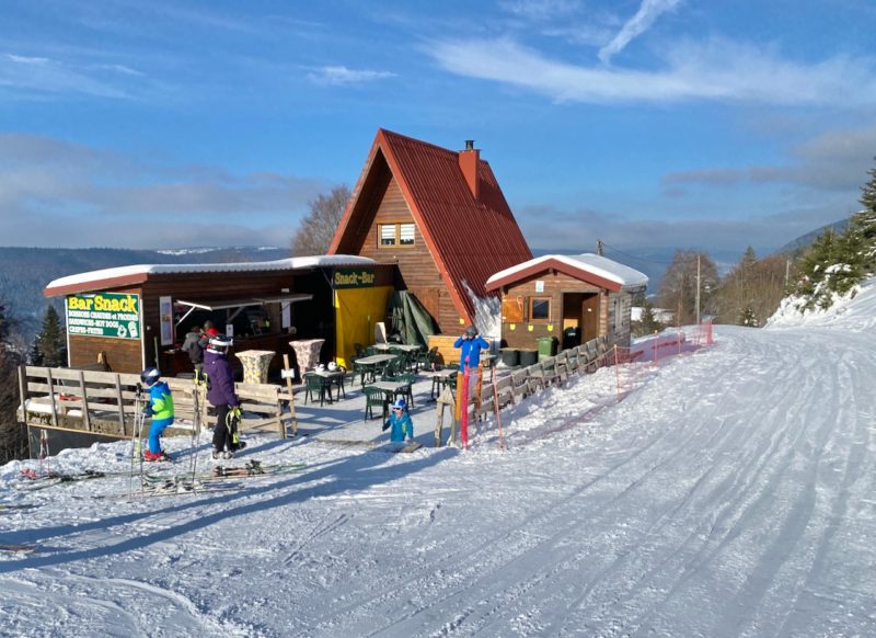 Pays de Gex, Jura mountains. Image © PlanetSKI